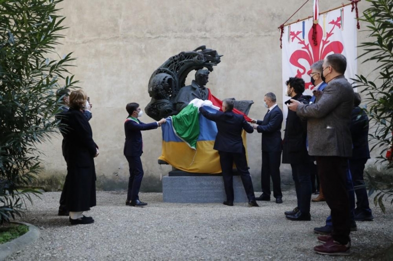 Во Флоренции открыли памятник Шевченко (фото)