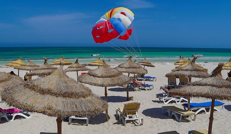 В Тунисе на курортах обстановка остается спокойной