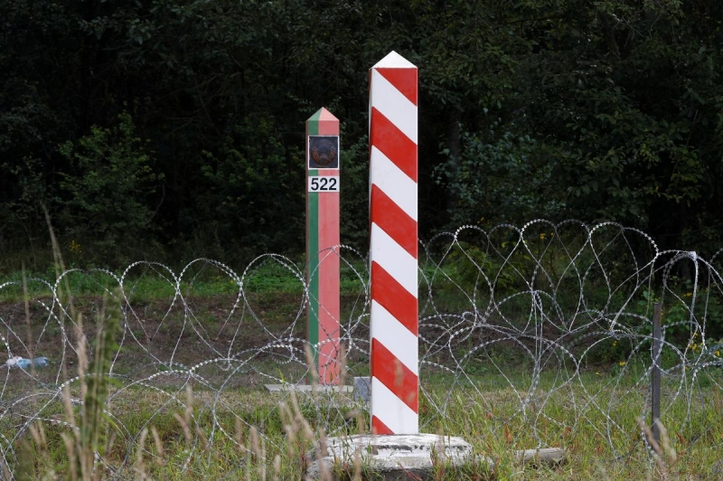 На границе Польши и Беларуси нашли тела трех человек