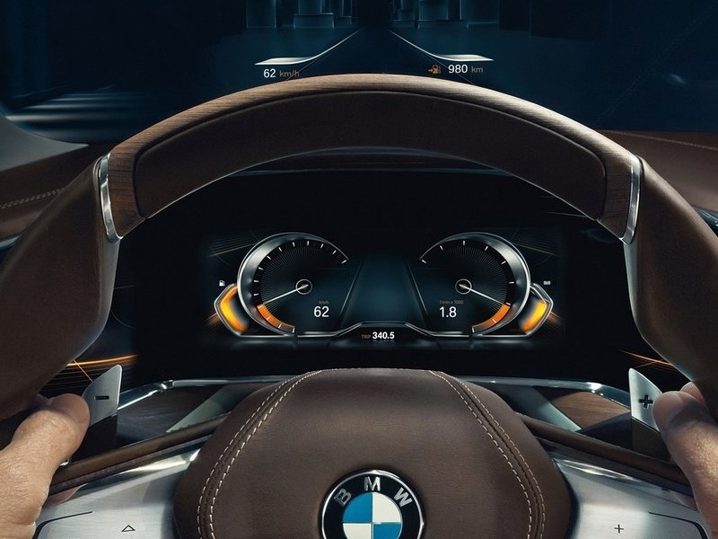 Раскрыты характеристики базового BMW XM