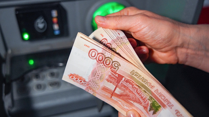 ВТБ сообщил о рекордном росте спроса на рублевые депозиты в ноябре