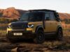 Land Rover представил Defender Trophy Edition, вдохновленный соревнованиями Camel Trophy
