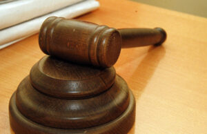 Суд распорядился восстановить услуги связи американской компании, ушедшей с российского рынка