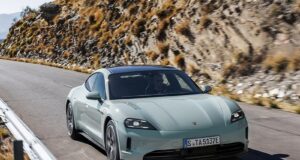 Porsche готовит «виртуальную» коробку передач для следующего поколения Taycan