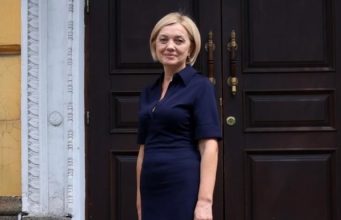 Языковой омбудсмен заявила о необходимости стимулов для русскоязычных