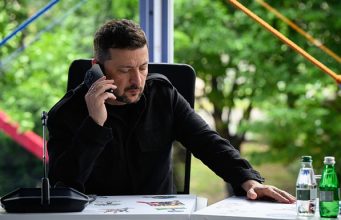 Встреча будет в марте. Зеленский говорил с Трампом