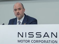 Глава Nissan исключает продажу компании на фоне миллиардных убытков