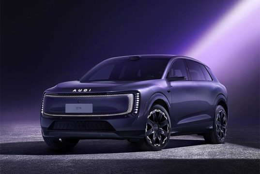Audi показала мощный электрокроссовер E7X с запасом хода более 700 км