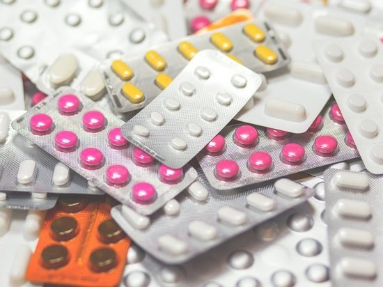 Правила ввоза импортных лекарств изменили: ВОЗ нам не указ